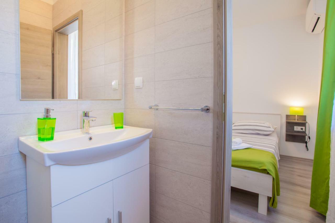 Room Elelina Црес Экстерьер фото