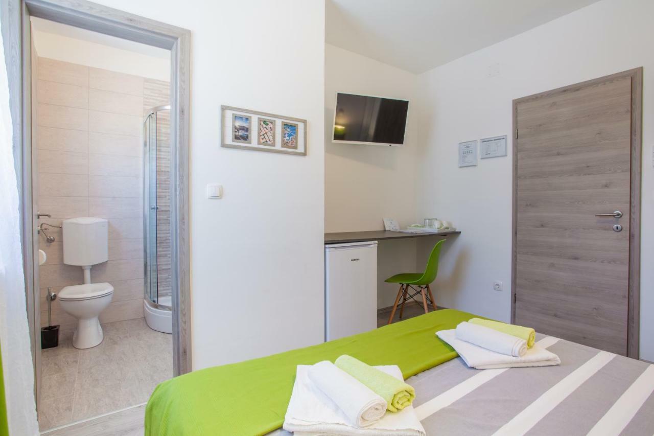 Room Elelina Црес Экстерьер фото