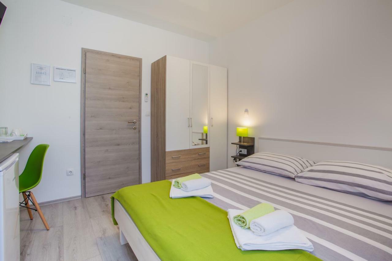 Room Elelina Црес Экстерьер фото